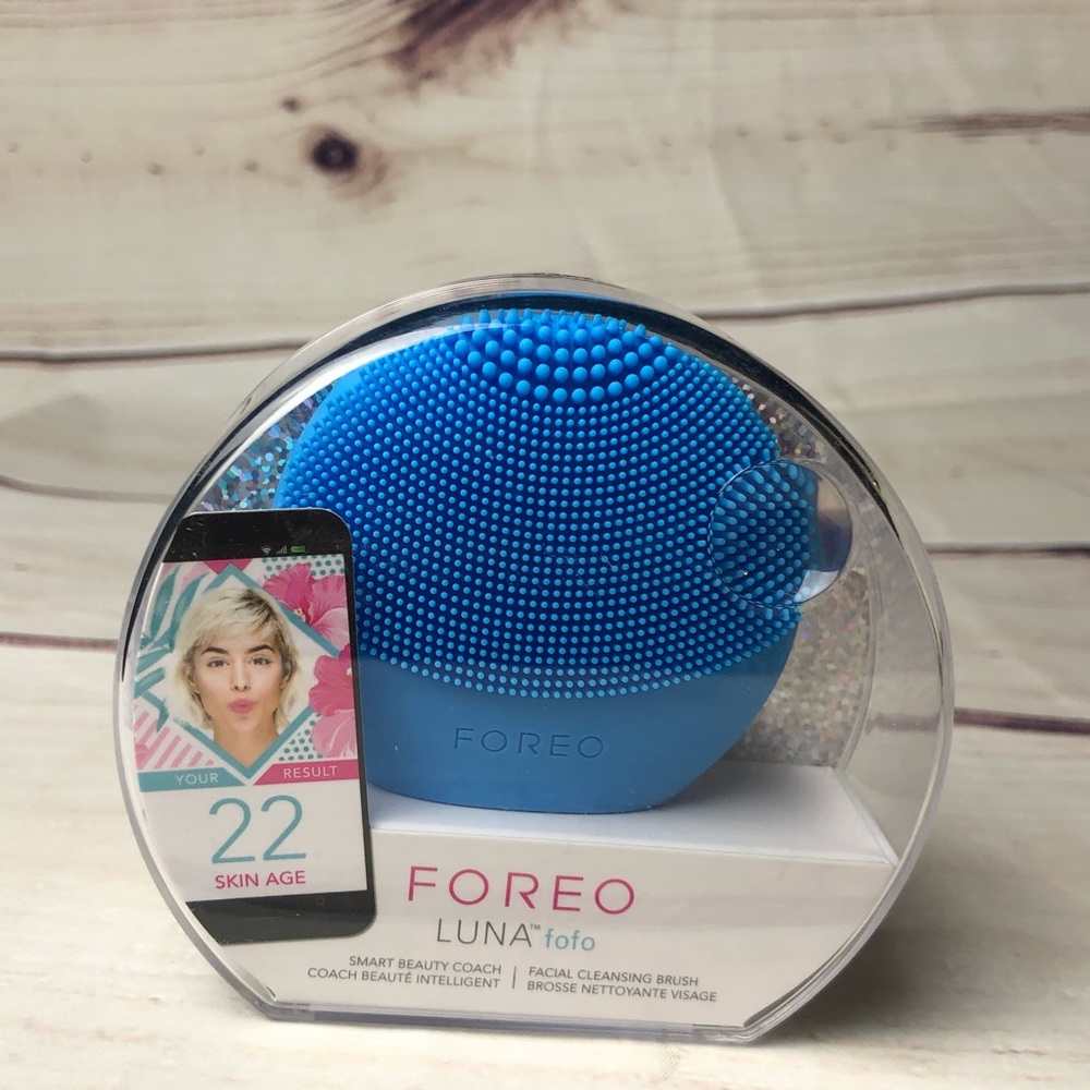 Foreign Luna dodo facial cleansing brush